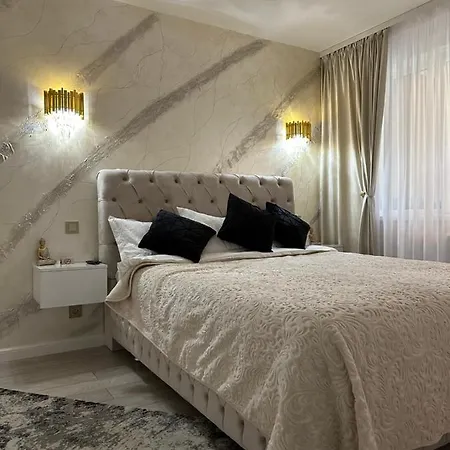 Smarald Lux Apartament Plazza Bucarest